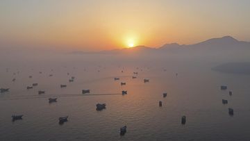 Meski Tertekan Sanksi AS, Iran Masih Punya 'Amunisi' 80 Juta Barel Minyak Lewat Hormuz