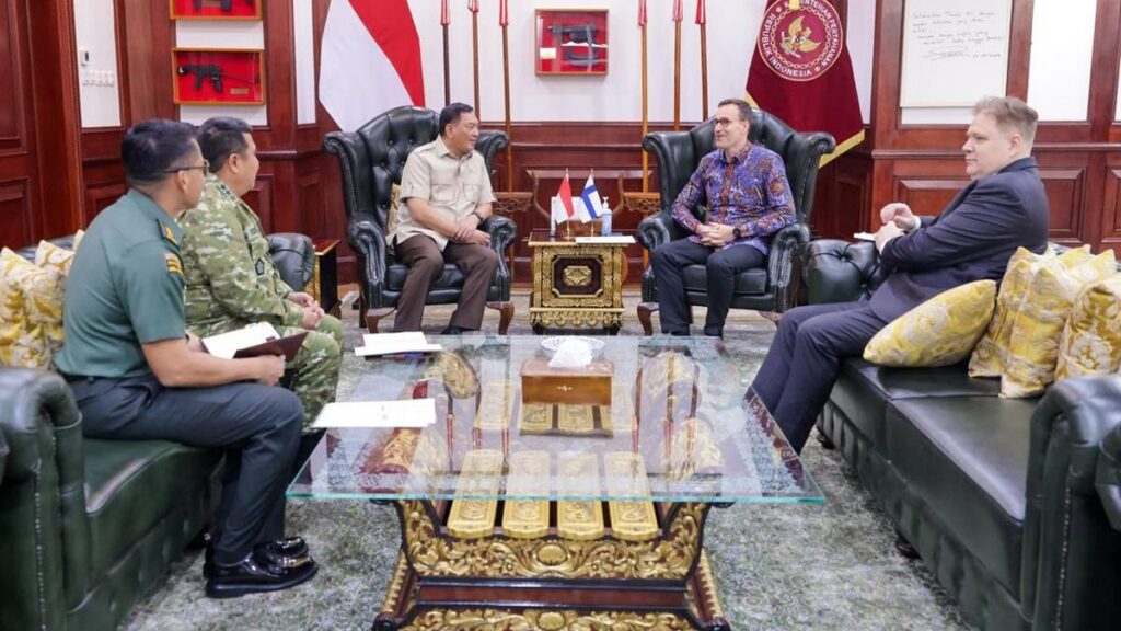 Diplomasi Pertahanan: Menhan Sjafrie Sjamsoeddin Jajaki Penguatan Kerja Sama dengan Finlandia dan Korsel
