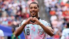 Gemparkan Liga Inggris: Manchester United Resmi Boyong Youri Tielemans dari Aston Villa