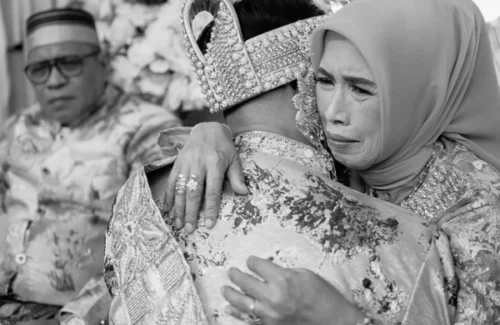Terbongkar Isi Akta Perceraian Ruben Onsu-Sarwendah: Hak Asuh Anak Jatuh ke Ibu, Biaya Pendidikan Ditanggung Penuh