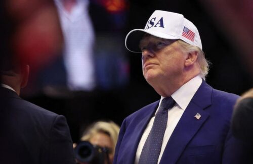 Demi Diplomasi, Trump Cabut Ancaman 'Jatah Preman' di Selat Hormuz, Namun Sanksi Tetap Menjerat Iran