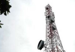 Dominasi Frekuensi Telekomunikasi Bergolak: Telkomsel, XL Axiata, dan Indosat Ooredoo Hutchison Rebutan Spektrum Baru