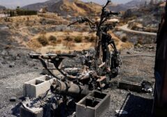 Tragedi Kebakaran Spanyol: 13 Tewas, Lanskap Hancur Lebur