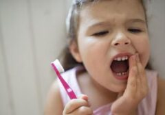 Waspada! Gigi Berlubang Sejak Dini Ternyata Kunci Risiko Penyakit Jantung di Kemudian Hari