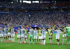 Argentina ke Final Piala Dunia 2026: Messi Pecundangi Inggris dalam Duel Dramatis, Rekor Baru Tercetak!