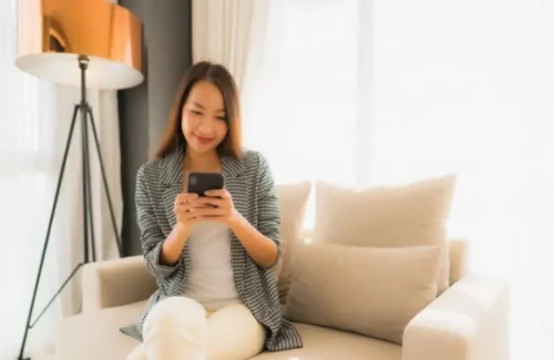 Demi Kesehatan Mental: Ini 7 Sinyal Anda Harus Segera Unfollow Sang Mantan