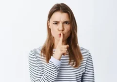 Jangan Bingung, 4 Zodiak Ini Terkenal Pendiam Soal Hati