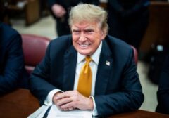 Lega! Trump Urungkan Niat Pajak Hormuz, Saudi Cs Siap Guyur Investasi Miliaran ke AS