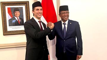 Luke Vickery Resmi Jadi WNI, Ambisi Piala Dunia 2030 Menggema di Timnas Indonesia