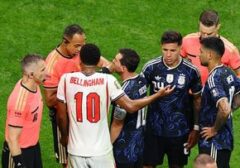 Momen Panas! Bellingham 'Ganggu' Messi, Adu Mulut Terjadi di Semifinal Piala Dunia 2026