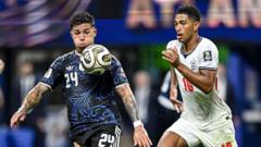 Miliaran Pasang Mata Tertuju pada Duel Sengit Inggris vs Argentina di Piala Dunia: Rekor Penonton Pecah!
