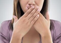 Sering Bangun Tidur dengan Rasa Pahit di Mulut? Kenali 5 Penyebab Umumnya