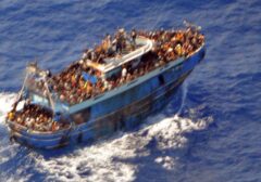 Tragedi Laut Mediterania: Kapal Migran Tenggelam Dekat Libya, 50 Jiwa Melayang