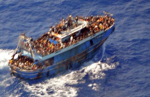Tragedi Laut Mediterania: Kapal Migran Tenggelam Dekat Libya, 50 Jiwa Melayang