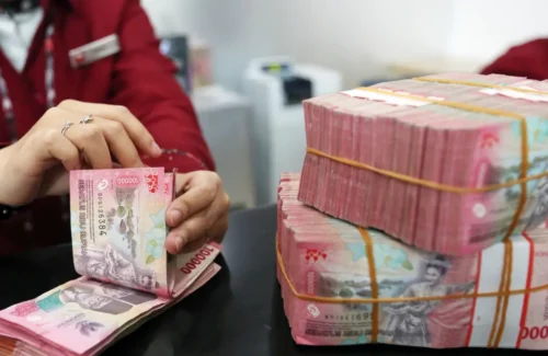 Waspada! Rupiah Terancam Terkoreksi di Level Rp 18.000-an, Ini Pemicunya