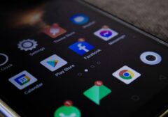 Analisis Sentimen Masyarakat terhadap Aplikasi Mobile JKN di Google Play Store
