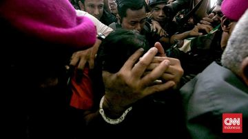 Polri Serahkan Tersangka Don Ritto dan Barang Bukti Jumbo ke Kejaksaan Agung