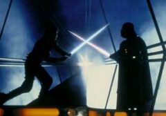 Senjata Ikonik Luke Skywalker Laku Rp64 Miliar di Lelang