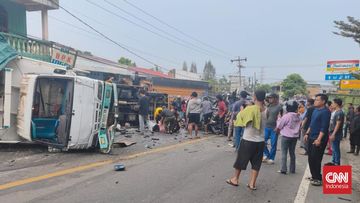 Truk Rem Blong Sebabkan Tabrakan Beruntun di Sibolangit, Delapan Kendaraan Terlibat