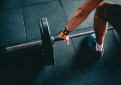 KABAR BURUK? Bansos Beras 10 Kg Resmi Dihentikan? Cek Faktanya di Sini!