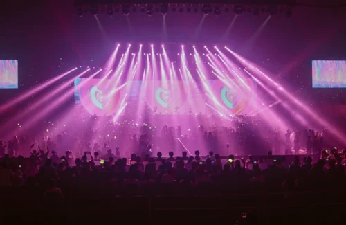 Momen Emosional Jerry Yan di Konser F4 Jakarta 2026: Kenang Mendiang Barbie Hsu Lewat Lagu "Shimian Xin"