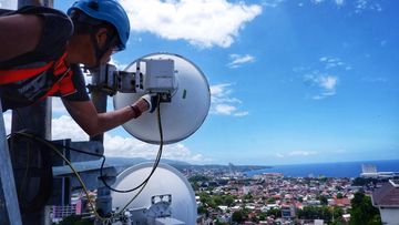 Lelang Spektrum Frekuensi 700 MHz dan 2,6 GHz: Kunci Akselerasi Internet Indonesia, Bukan Solusi Instan