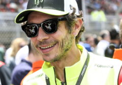 Valentino Rossi Dukung Kimi Antonelli Raih Gelar F1 2026, Abaikan Ferrari