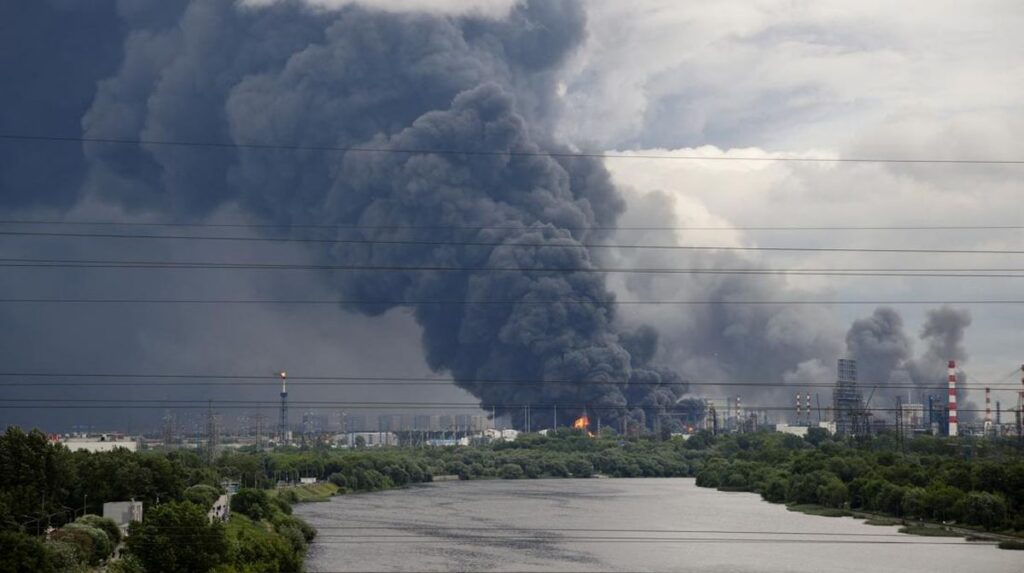 Serangan Drone Ukraina Tewaskan 7 Pekerja Gudang Rusia