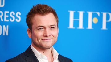 Taron Egerton Kembali ke Dunia Kencan Online Pasca Kandas dengan Brooks Nader