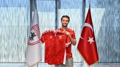 Elliot Watt Dilepas Motherwell ke Samsunspor, O'Donnell Puji Setinggi Langit