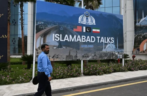 Iran Tangguhkan MoU dengan Pakistan Pasca Serangan AS, 50 Tewas