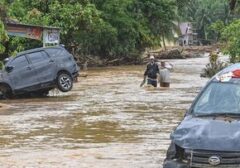 Banjir Tapanuli Tengah: Ratusan Warga Mengungsi Akibat Hujan Deras