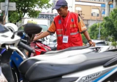 Pemkot Surabaya Berlakukan Tarif Parkir Transparan di Mal dan Kafe