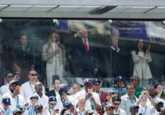 Donald Trump Saksikan Final Piala Dunia 2026 di Balik Pelindung Kaca Anti-Peluru