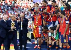Donald Trump Disambut Sorakan Penonton Saat Serahkan Trofi Piala Dunia 2026
