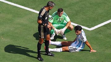Kiper Argentina Emiliano Martinez Ungkap Potensi Kekalahan Telak Tanpa Dirinya di Final Piala Dunia