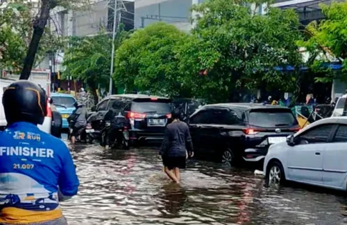 BMKG Prediksi Hujan Melanda Sejumlah Kota Besar di Indonesia Hari Ini