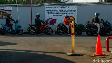 SPBU Pertamina Larang Motor Bertangki Modifikasi Isi BBM, Suzuki Thunder Salah Satunya