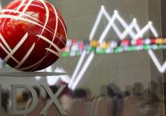 IHSG Kinclong 4,24% di Juli, Investor Global Lirik Indonesia