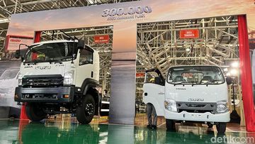 Pabrik Isuzu Karawang Cetak Rekor Produksi 300 Ribu Unit Kendaraan