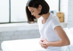 Kebiasaan Makan Ini Diam-diam Menggerogoti Lambung Anda
