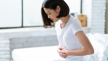 Kebiasaan Makan Ini Diam-diam Menggerogoti Lambung Anda