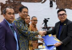 RUU PFII Disetujui Delapan Fraksi, Dorong Indonesia Menuju Pusat Keuangan Global