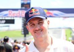 Billy Bolt, Juara Dunia SuperEnduro, Ungkap Keinginan "Aneh" untuk Merasakan Jatuh dari Motor MotoGP