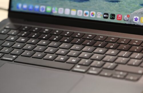 Menu Rahasia Siri AI Muncul di macOS 27