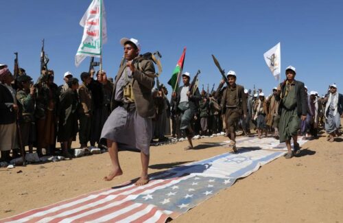 Blokade Laut Merah oleh Houthi Ancam Pasokan Arab Saudi