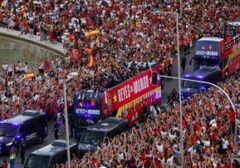Dua Juta Penggemar Sambut Euforia Juara Piala Dunia Spanyol di Madrid