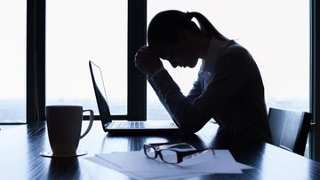 Quiet Cracking: Ketika Karyawan Tetap Bekerja Namun Jiwa Tak Lagi Bersemangat