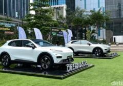 Changan Deepal SO5 Resmi Mengaspal, Varian BEV dan REEV Ditawarkan Mulai Rp 509 Juta