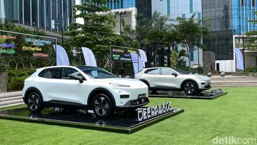 Changan Deepal SO5 Resmi Mengaspal, Varian BEV dan REEV Ditawarkan Mulai Rp 509 Juta